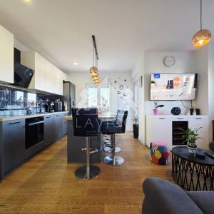 2-soban stan s uređenom krovnom terasom - Zadar, Višnjik