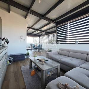 2-soban stan s uređenom krovnom terasom - Zadar, Višnjik