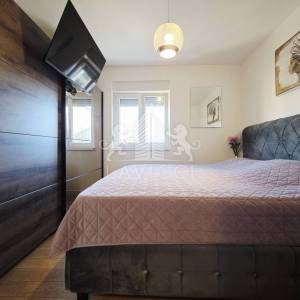 2-soban stan s uređenom krovnom terasom - Zadar, Višnjik