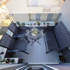 2-soban stan s uređenom krovnom terasom - Zadar, Višnjik