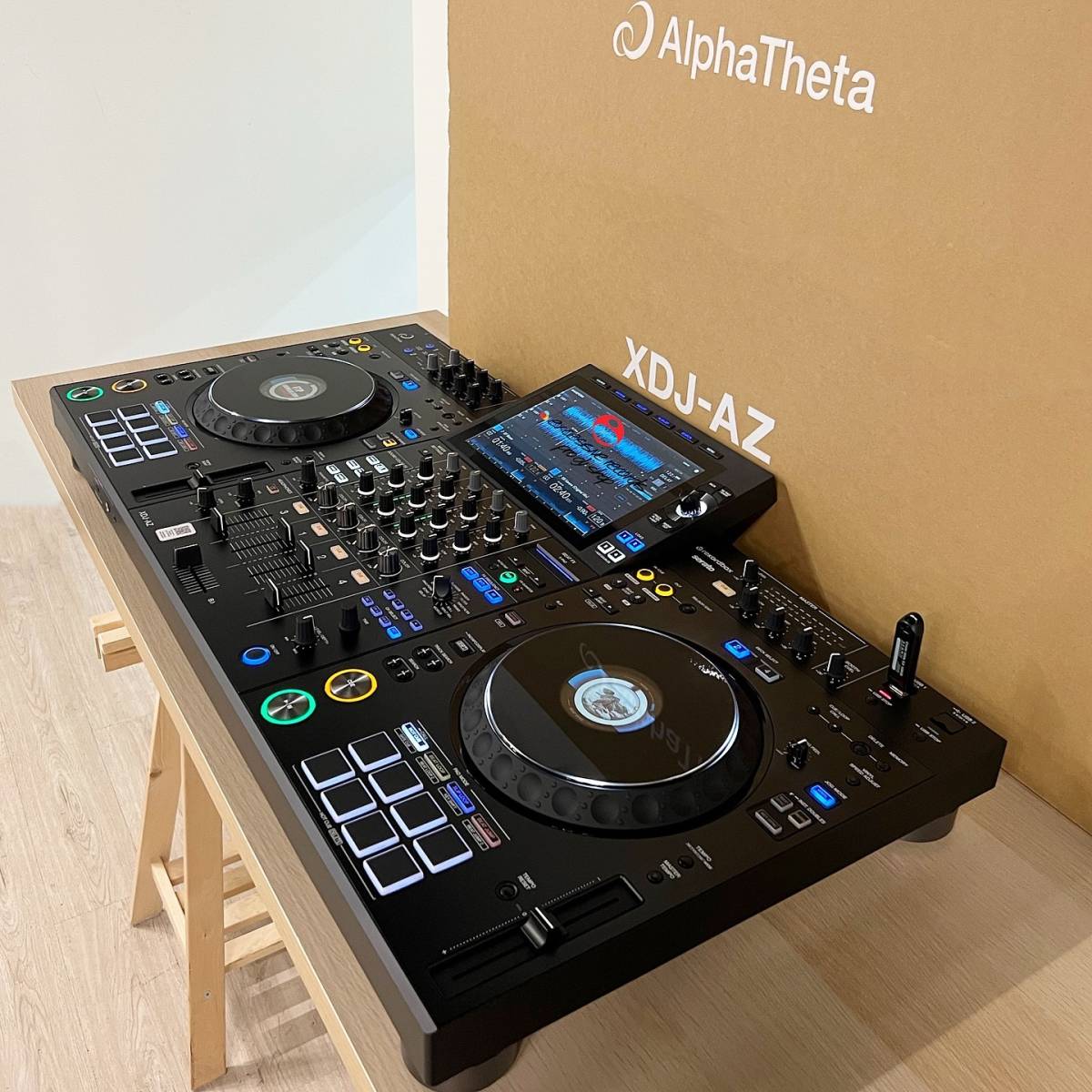 AlphaTheta XDJ-AZ, AlphaTheta OMNIS-DUO, Pioneer OPUS-QUAD,  DDJ-FLX10