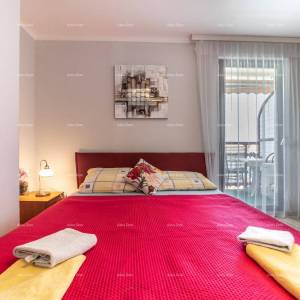 Apartmanska kuća s bazenom!Blizina mora i plaže!  Peroj.