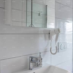 Apartmanska kuća s bazenom!Blizina mora i plaže!  Peroj.