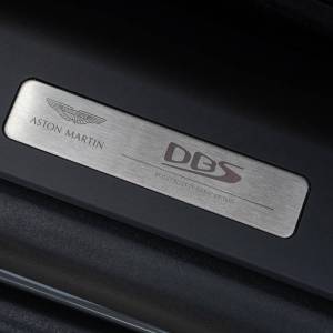 Aston Martin DBS Superleggera 5.2 V12 - 3 godine jamstva