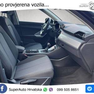 Audi Q3 45 TFSIe 1.4 TFSI Aut. 150 KS, NAVI+KEY+GR SJED+LED+VIRT