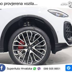 Audi Q5 2.0 TFSI e-hybrid quattro S line 367 KS, ZRAČ+PANO+360°+GR SJED+ACC+KEY