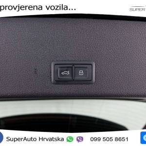 Audi Q8 e-tron 55 114 kWh quattro 2x S line 408 KS, ZRAČNI+GR SJED+PANO+HEAD+ACC