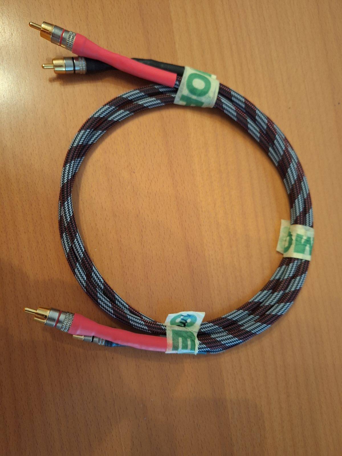 Audiofilski DIY interkonekt kabel MOGAMI 2582, L=1 m B (novo)