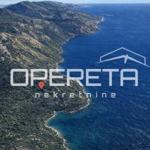 Dvije parcele 4.690 m2 uz more, s objektom, Baćina