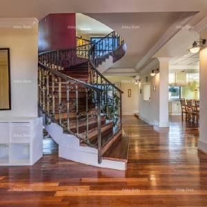 Banjole 7 km od centra grada Pule. 4 km do grada Medulina.