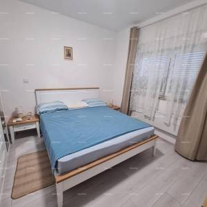 Barbariga – Prostrani stan s pogledom na more