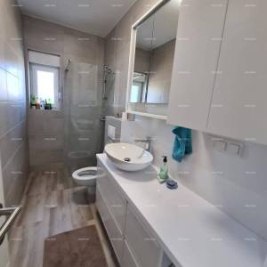 Barbariga – Prostrani stan s pogledom na more