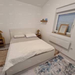 Barbariga – Prostrani stan s pogledom na more