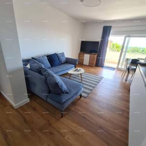 Barbariga – Prostrani stan s pogledom na more