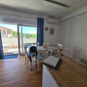 Barbariga – Prostrani stan s pogledom na more