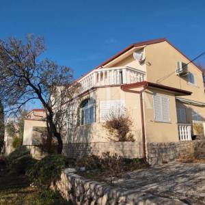 Barić Draga, kuća uz more