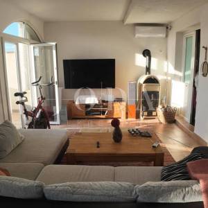 Barić Draga, kuća uz more