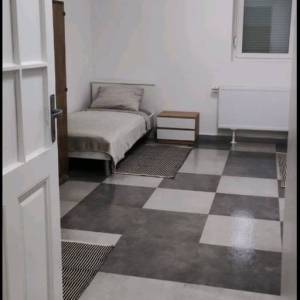 Beli Manastir: kuća za najam, dva stana za radnike