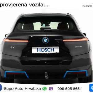 BMW iX 111.5 kWh xDrive50 523 KS, LASER+ACC+PANO+4xGR SJED+HEAD+MASAŽA+360