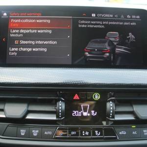 BMW serija 1 118i AUTOMATIK Sportline *LED, NAVIGACIJA, KAMERA*