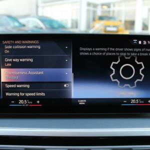 BMW serija 3 Touring 320d xDrive M-paket *LED, NAVIGACIJA, KAMERA*