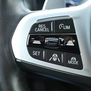 BMW serija 3 Touring 320d xDrive M-paket *LED, NAVIGACIJA, KAMERA*