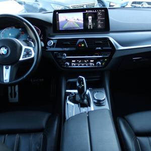 BMW serija 5 530 xDrive M-paket *LED, NAVIGACIJA, KAMERA*