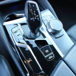 BMW serija 5 530 xDrive M-paket *LED, NAVIGACIJA, KAMERA*