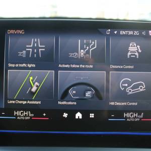 BMW X1 xDrive 23i M-paket AUTOMATIK *LED, NAVIGACIJA, KAMERA*