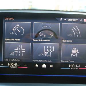 BMW X1 xDrive 23i M-paket AUTOMATIK *LED, NAVIGACIJA, KAMERA*