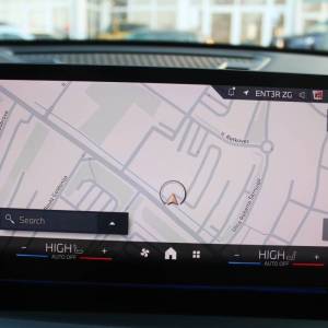 BMW X1 xDrive 23i M-paket AUTOMATIK *LED, NAVIGACIJA, KAMERA*