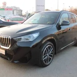 BMW X1 xDrive 23i M-paket AUTOMATIK *LED, NAVIGACIJA, KAMERA*