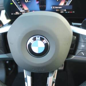 BMW X1 xDrive 23i M-paket AUTOMATIK *LED, NAVIGACIJA, KAMERA*