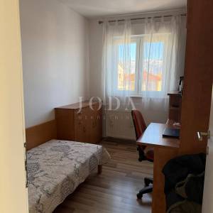 Buzdohanj dvosobni stan u novijoj zgradi