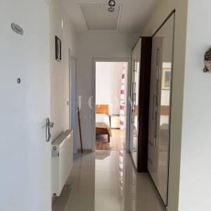 Buzdohanj dvosobni stan u novijoj zgradi