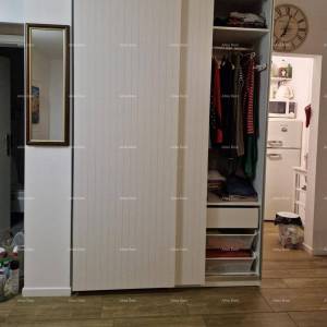 Červar-Porat, Prodaje se namješten stan – blizina mora