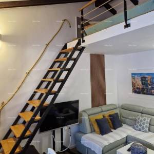 Červar-Porat, Prodaje se namješten stan – blizina mora