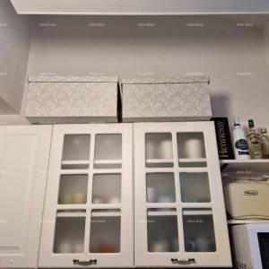 Červar-Porat, Prodaje se namješten stan – blizina mora