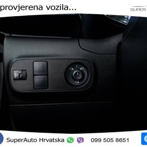 Citroen C3 1.2 PureTech Shine 83 KS, 