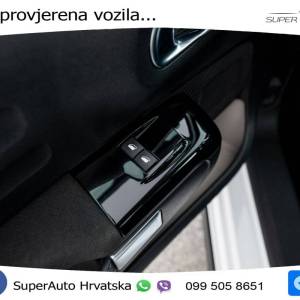 Citroen C3 1.2 PureTech Shine 83 KS, 