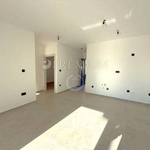 Čižići, novogradnja, apartman u prizemlju!