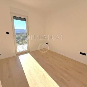 Čižići, novogradnja, apartman na prvom katu s pogledom!