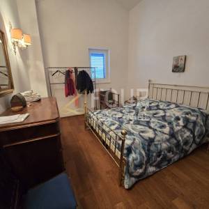 Cres, 120.98m2, 2s+db, lođa, pogled na more