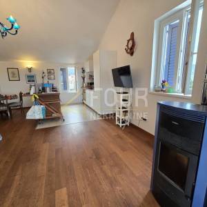 Cres, 120.98m2, 2s+db, lođa, pogled na more