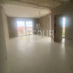 Crikvenica - Dramalj, novogradnja, 2s+db, velika terasa 