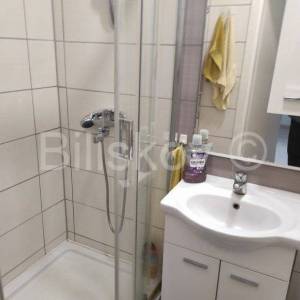 Dugi Rat, stan 30,50 m2 1. kat, pogled na more