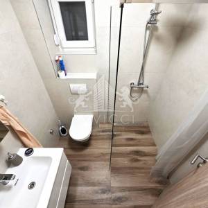 Dugoročni najam – moderan 2-soban stan u novogradnji, Bili Brig, Zadar