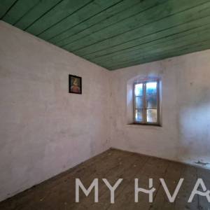 Dvojna kamena kuća u Vrisniku