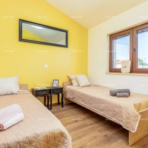 Dvojna kuća - okolica Pule