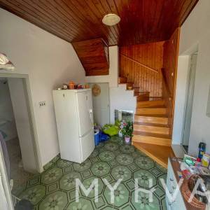 Dvojna Kuća u Gdinju